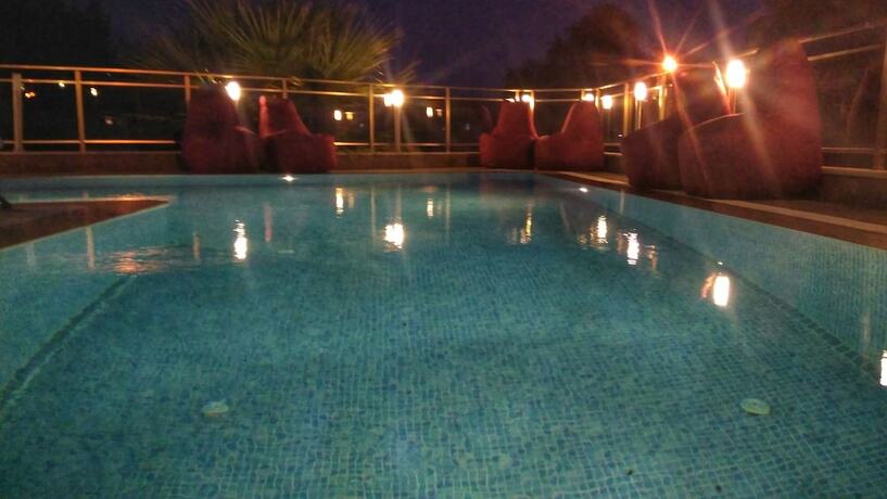 Imagen general del Demir Suit Hotel, Kusadasi. Foto 5
