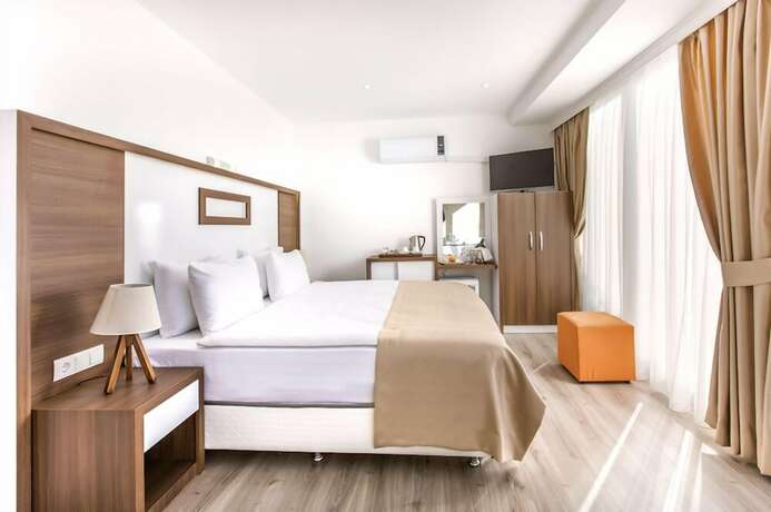 Imagen general del Demir Suit Hotel, Kusadasi. Foto 8