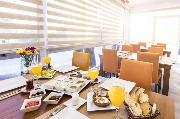 Imagen general del Demir Suit Hotel, Kusadasi. Foto 14