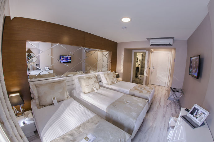 Imagen de la habitación del Demonti Otel. Foto 5