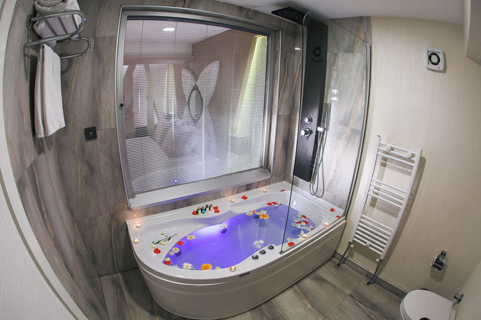 Imagen de la habitación del Demonti Otel. Foto 6