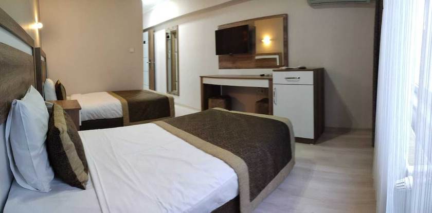 Imagen de la habitación del Dempa Hotel. Foto 3