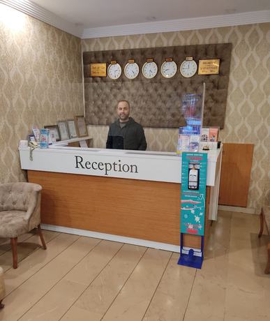 Imagen de los interiores del Dempa Hotel. Foto 20