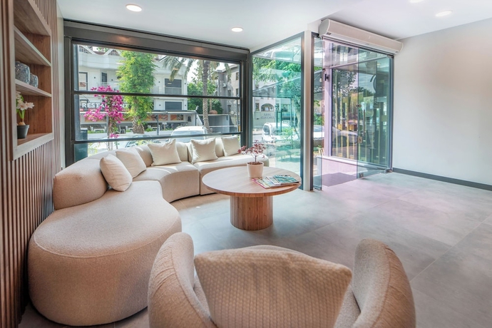 Imagen de los interiores del Deniz Boutique Hotel. Foto 13