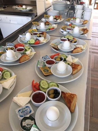 Imagen del bar/restaurante del Deniz Houses. Foto 3