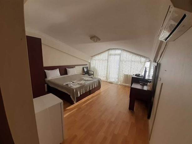Imagen de la habitación del Deniz Otel, Buyukcekmece. Foto 7