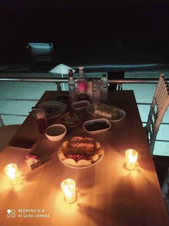 Imagen del bar/restaurante del Deniz Otel, Buyukcekmece. Foto 4
