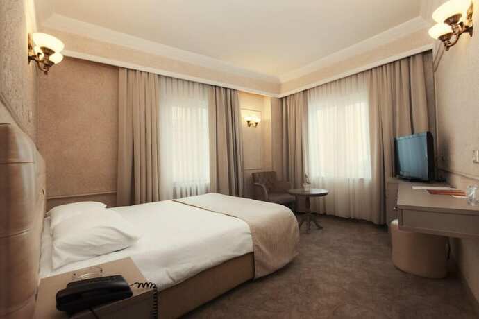 Imagen de la habitación del Deniz Otel. Foto 6