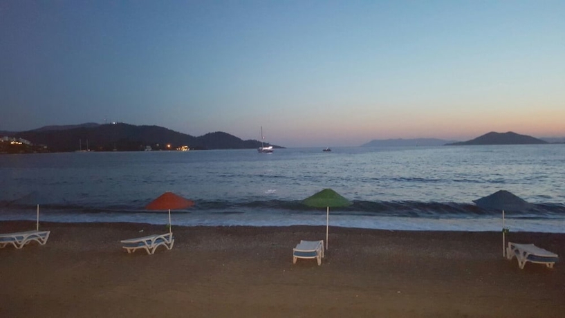 Imagen de los exteriores del Deniz Otel, FETHIYE. Foto 15