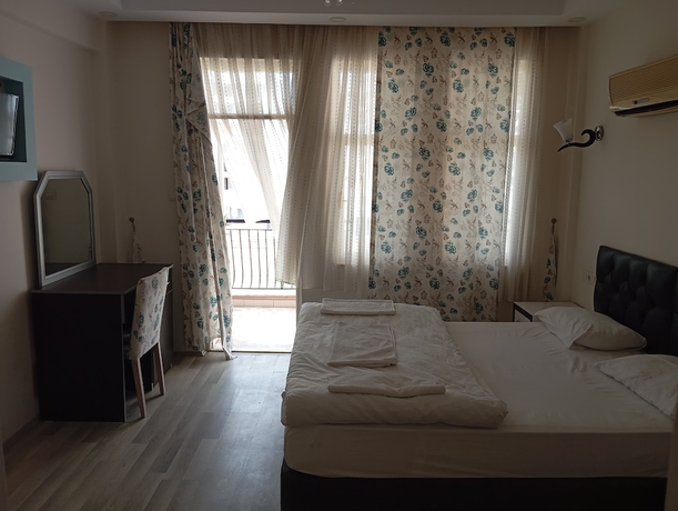 Imagen de la habitación del Deniz Otel, Finike. Foto 6