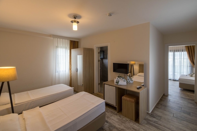 Imagen de la habitación del Deniz Otel, Seferihisar. Foto 7