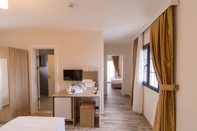 Imagen de la habitación del Deniz Otel, Seferihisar. Foto 9