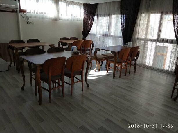 Imagen del bar/restaurante del Deniz Otel, Sur. Foto 8