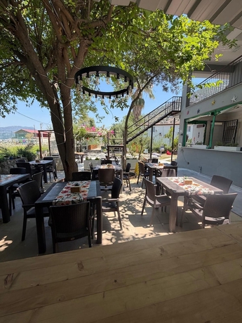 Imagen del bar/restaurante del Deniz Yıldızı Butik Otel. Foto 4
