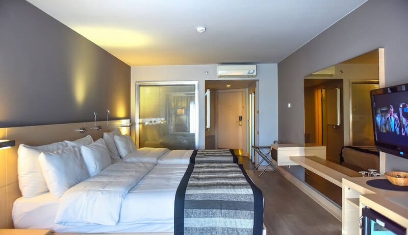 Imagen de la habitación del Denizati Plus Hotel. Foto 16