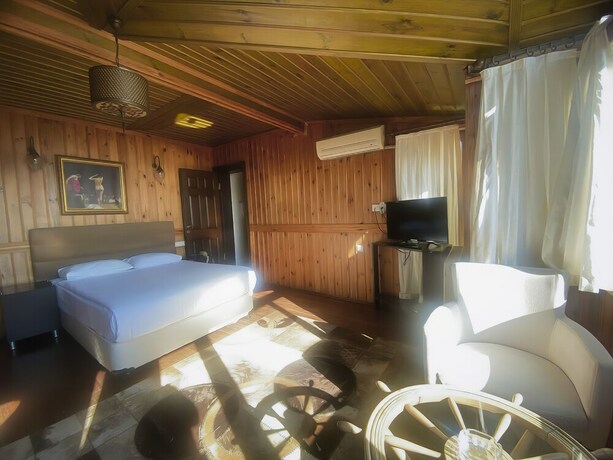 Imagen de la habitación del Denizci Hotel. Foto 20