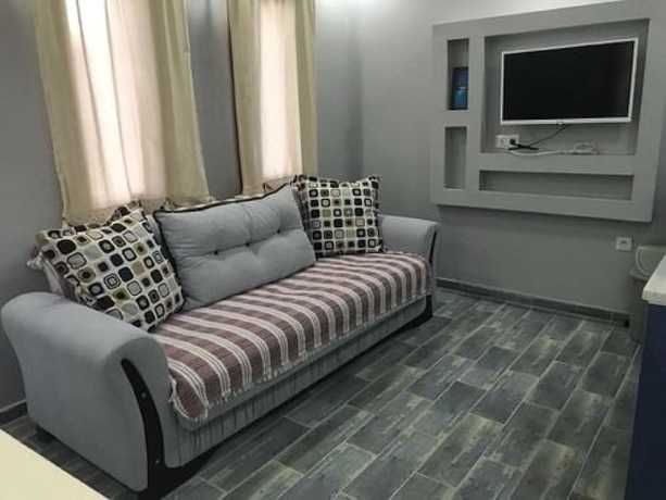 Imagen de la habitación del Derin Apart Hotel. Foto 4