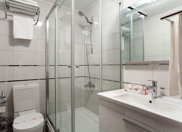 Imagen de la habitación del Derpa Suite Hotel Osmanbey. Foto 7