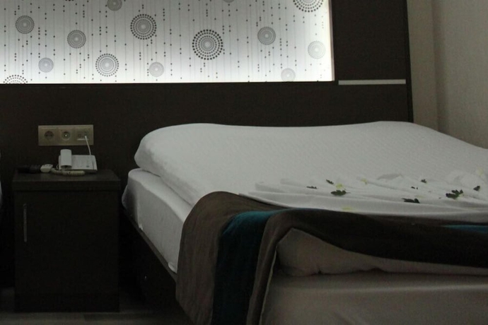 Imagen de la habitación del Derya Otel, Karatay. Foto 13