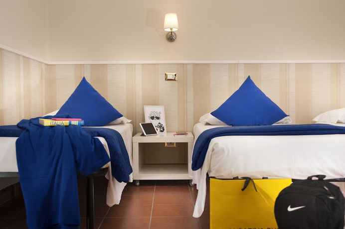 Imagen de la habitación del Des Artistes Budget Rooms. Foto 2