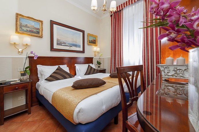 Imagen de la habitación del Des Artistes Budget Rooms. Foto 4