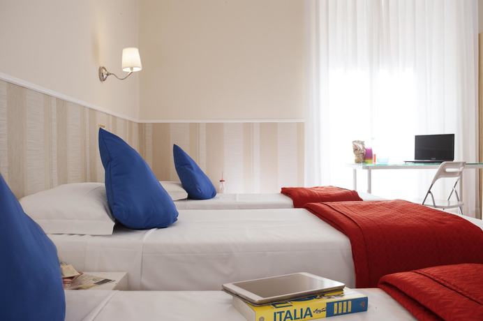 Imagen de la habitación del Des Artistes Budget Rooms. Foto 6