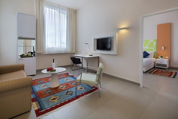 Imagen de la habitación del Desert Irus Hotel. Foto 3