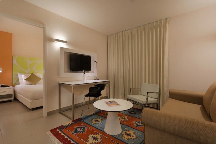 Imagen de la habitación del Desert Irus Hotel. Foto 7