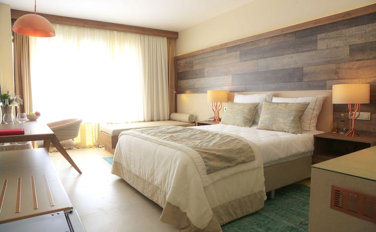 Imagen de la habitación del Design Plus Seya Beach Hotel. Foto 3