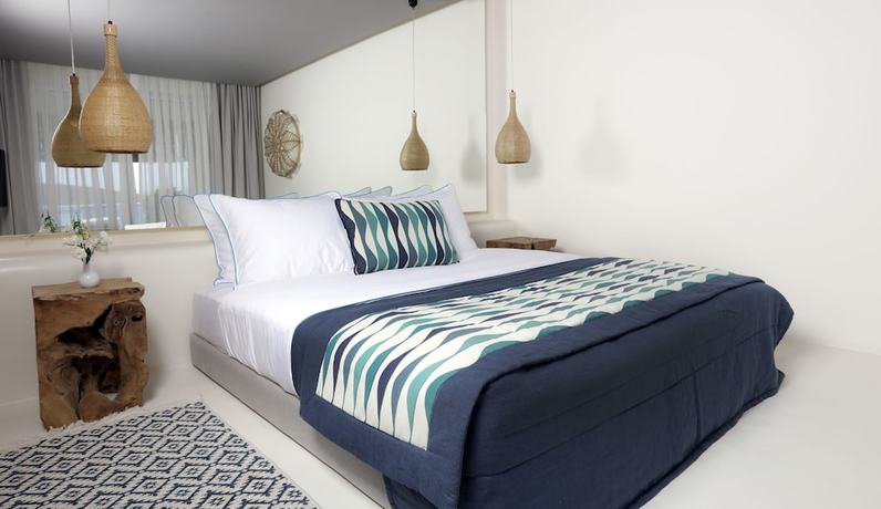 Imagen de la habitación del Design Plus Seya Beach Hotel. Foto 6