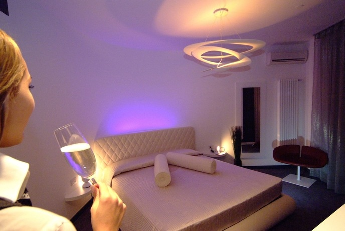 Imagen general del Design Suite Tirano. Foto 8