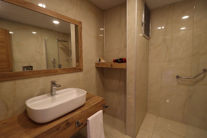 Imagen de la habitación del Dessera Vineyards Hotel. Foto 13