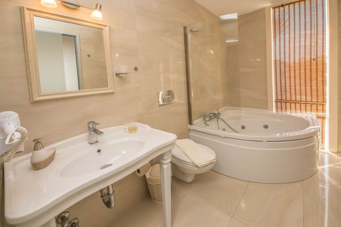 Imagen de la habitación del Destina Boutique Hotel. Foto 7