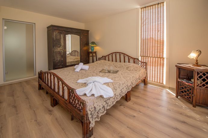 Imagen de la habitación del Destina Boutique Hotel. Foto 17