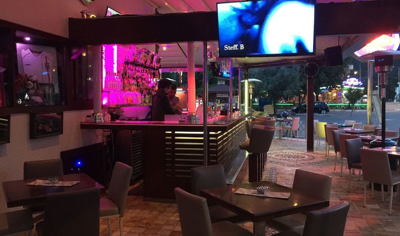Imagen del bar/restaurante del Devamlı by Verde. Foto 6