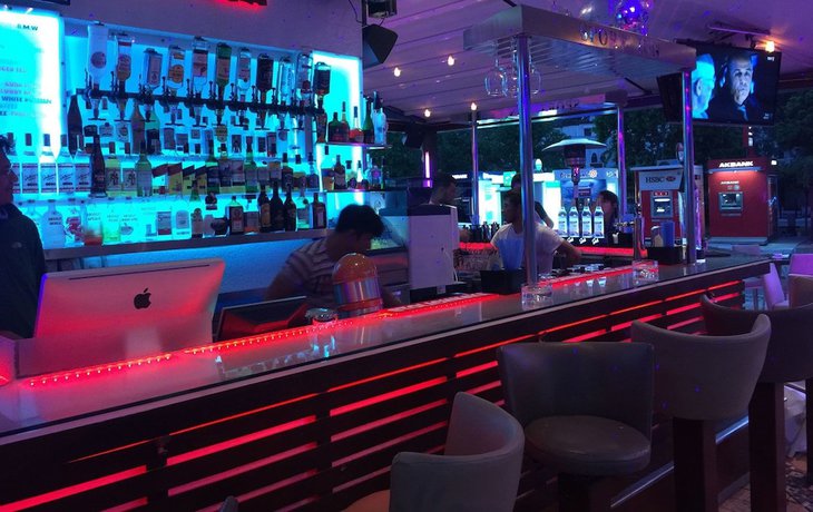 Imagen del bar/restaurante del Devamlı by Verde. Foto 11