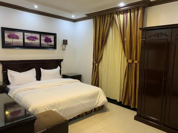 Imagen de la habitación del Deyala Hotel Suites. Foto 17