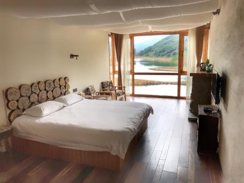 Imagen general del Deyishe Warm Night Lakeview Homestay. Foto 2