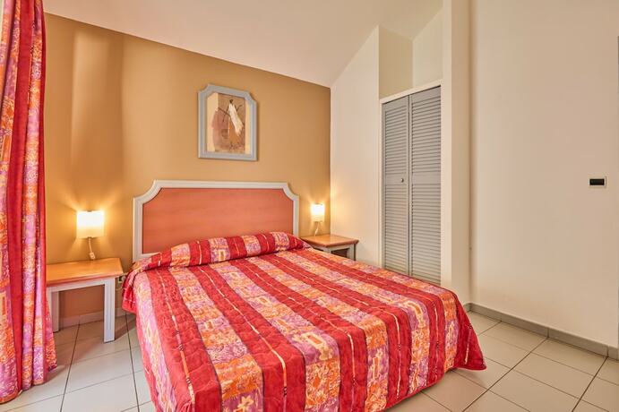 Imagen general del Diamant Beach. Foto 4