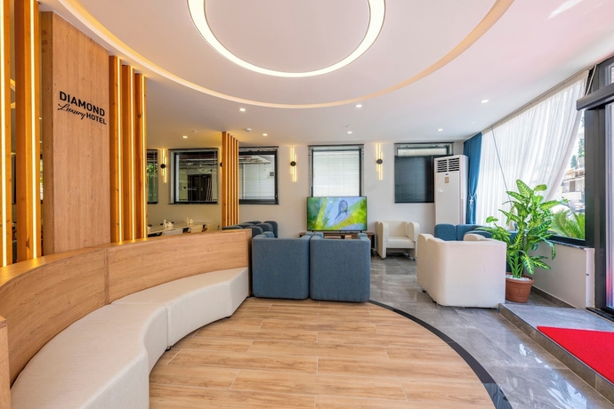 Imagen de los interiores del Diamond luxury Hotel. Foto 15