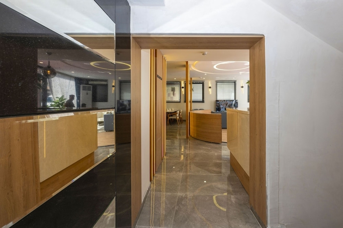 Imagen de los interiores del Diamond luxury Hotel. Foto 19