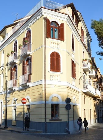 Imagen de los interiores del Diana City, Sorrento. Foto 18