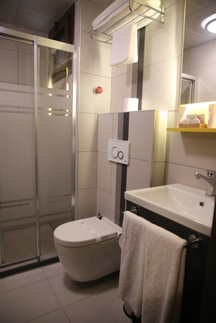 Imagen de la habitación del Diasos Otel Buca. Foto 8