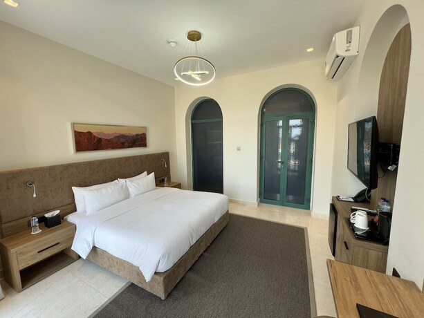 Imagen de la habitación del Dibba Mountain Park Resort. Foto 15