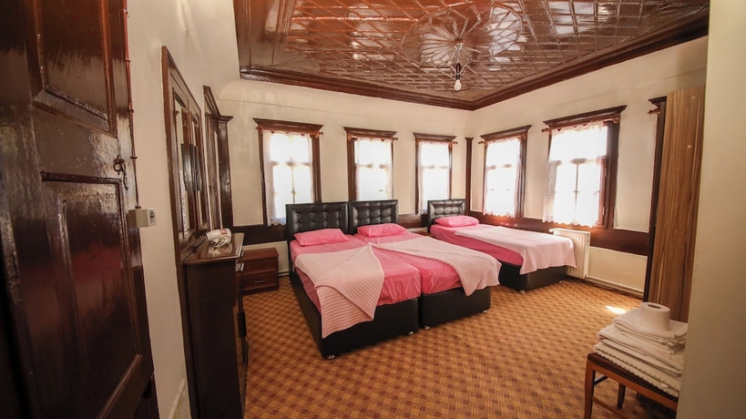 Imagen de la habitación del Dibekonu Konak. Foto 4