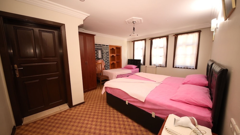 Imagen de la habitación del Dibekonu Konak. Foto 8