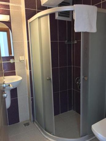 Imagen de la habitación del Dikelya Hotel. Foto 6