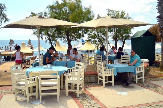 Imagen del bar/restaurante del Dilekagaci Boutique Hotel and Beach. Foto 5