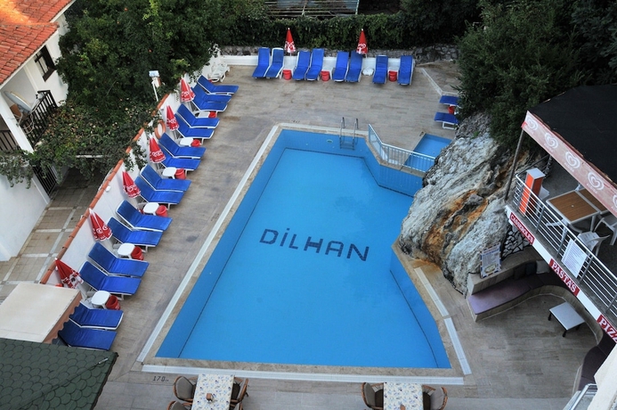 Imagen de la piscina del Dilhan Hotel. Foto 10