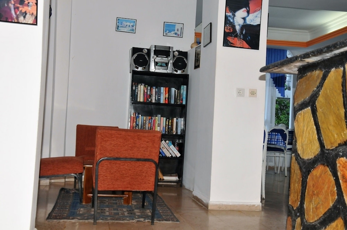 Imagen de los interiores del Dilhan Hotel. Foto 6